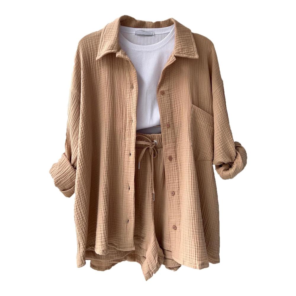 #03khaki