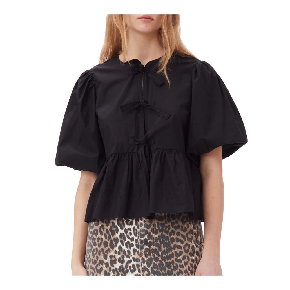 F Solid Black